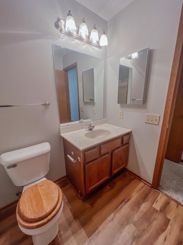 473 Patricia Dr, London OH  43140-8534 exterior