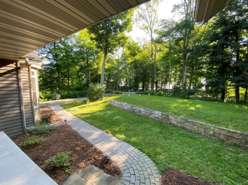4321 Glidden Dr, Sturgeon Bay, WI 54235-9185