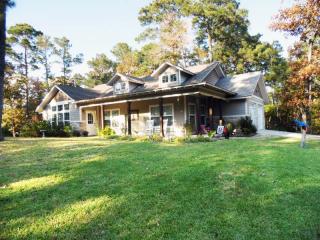 346 Northview Dr, Browndell, TX 75931-5705