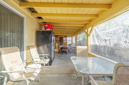 45541 Robinson Dr, Lancaster CA  93535-2263 exterior