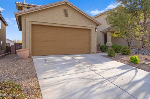 711 Ash Ridge Dr, Green Valley, AZ 85614-5493