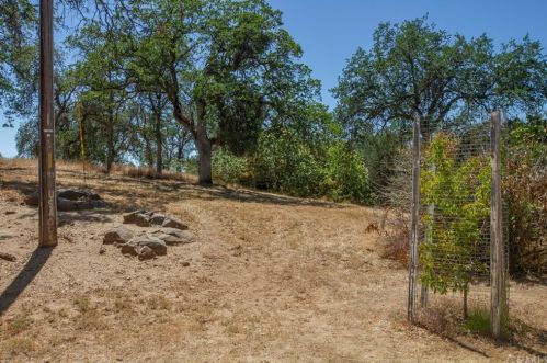 51655 Wildmint Ln, Orange Cove CA  93675-9693 exterior