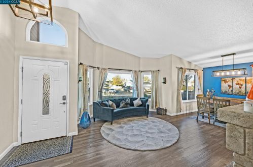 4160 Mehaffey Way, Oakley, CA 94561-2260