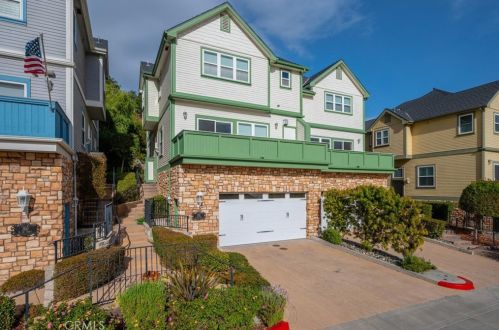 150 Le Point St, Pismo Beach, CA 93420-2710