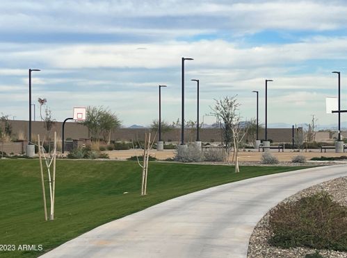 15986 Electra Ln, Sun City AZ 85387 exterior