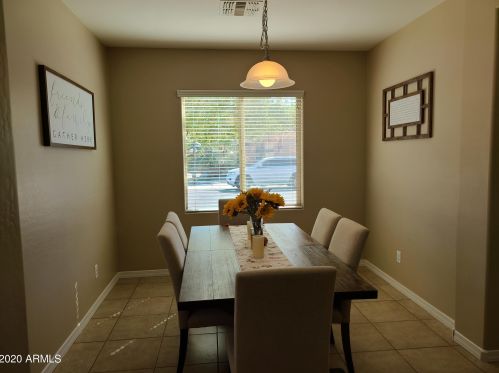 25406 Ellis Dr, Buckeye, AZ 85326-2532