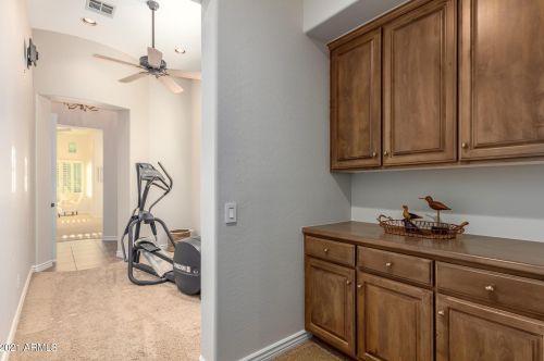 9183 Mtn Spg Rd, Scottsdale AZ 85255-6623 exterior