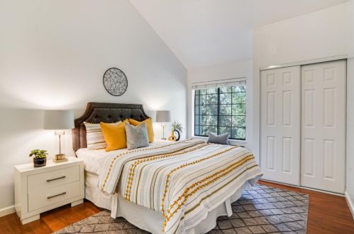 2851 Buena Crest Ct, San Jose CA  95121-2956 exterior