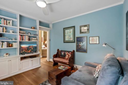 4600 Asbury Pl, Washington DC 20016-4326 exterior