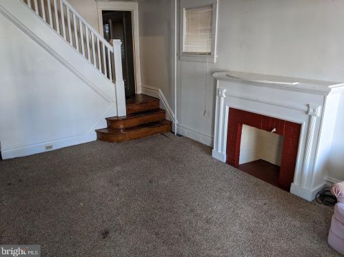 2721 Lexington St, Harrisburg, PA 17110-2628