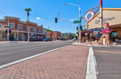 7430 Chaparral Rd, Scottsdale AZ 85250-7153 exterior