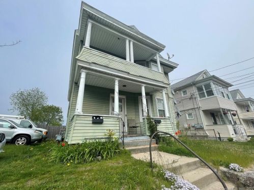 69 Summer St, United States Coast Guard Ac, CT 06320-3514