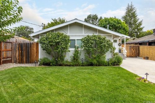 720 Salinas Ave, Templeton, CA 93465-5071