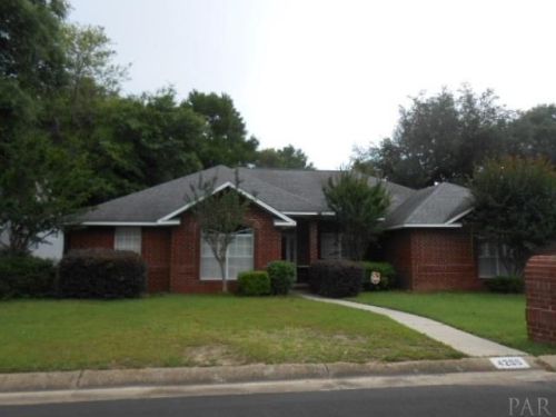4260 Brighton Dr, Pensacola, FL 32504-4928