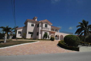 3001 Sombrero Blvd, Marathon, FL 33050-2459