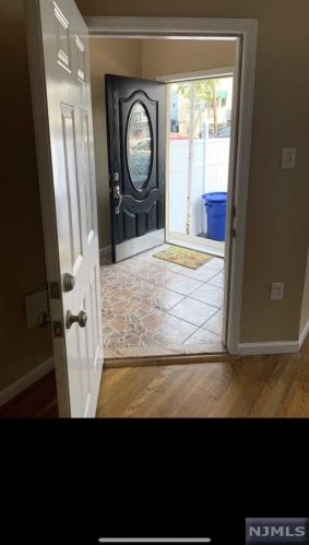 711 Columbia Ave, North Bergen NJ  07047-1624 exterior