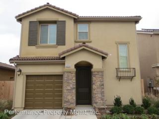 3253 Monviso Ln, Clovis CA  93619-5412 exterior
