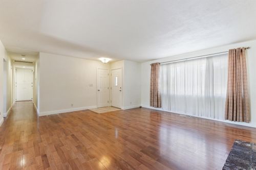 2640 Neotomas Ave, Santa Rosa, CA 95405-8412
