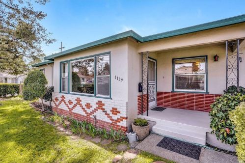 1139 Janero Dr, Santa Rosa, CA 95407-7166