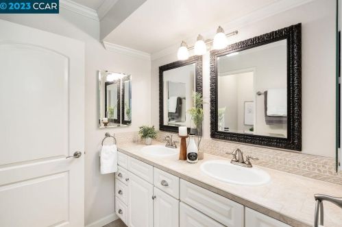 312 Sycamore Hill Ct, Danville CA  94526-3660 exterior