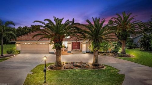 28380 Winthrop Cir, Bonita Springs, FL 34134-3321