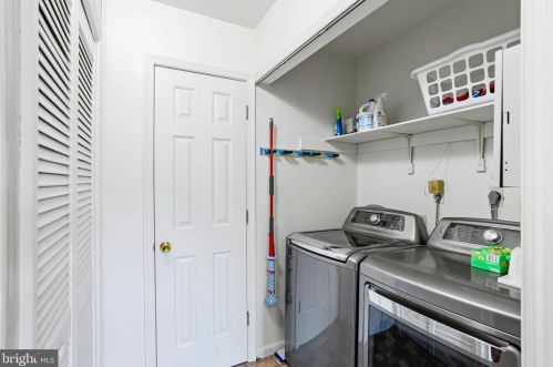 414 Old Country Club Rd, Charles Town WV  25414-5826 exterior