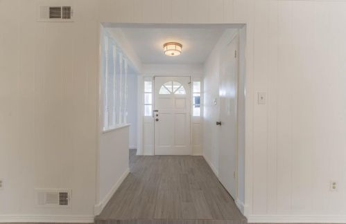 1309 Melrose Dr, Richardson TX  75080-3739 exterior