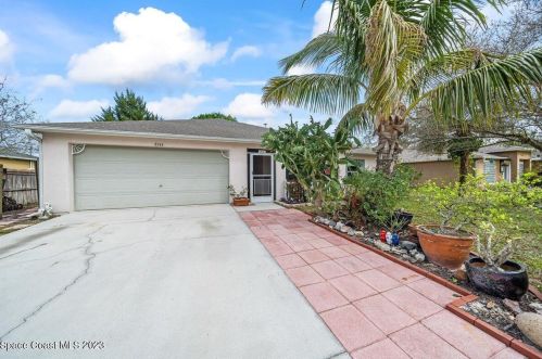 8346 102nd Ave, Vero Beach, FL 32967-2887