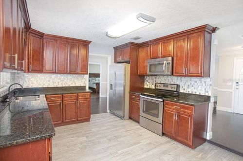 4713 Deer Rd, Orlando, FL 32812-8208