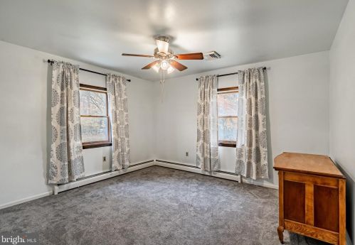 428 Neiffer Rd, Collegeville PA  19473-1415 exterior