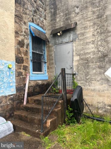 601 Chelten Ave, Philadelphia PA  19126-3825 exterior