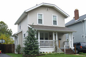 597 Harris Ave, Columbus, OH 43204-3442
