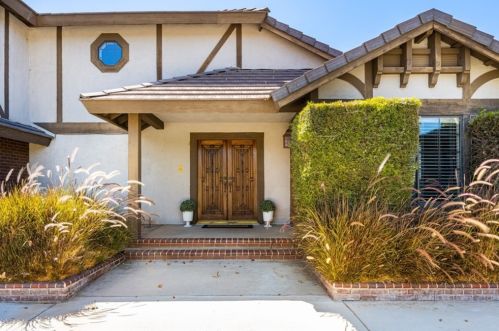 8079 Golden Star Ave, Riverside, CA 92506-5709