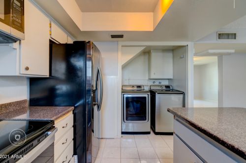 4552 15th Ave, Phoenix AZ 85015-5573 exterior