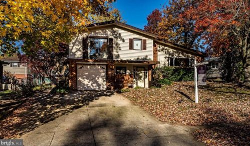 2103 Coventry Dr, Wilmington, DE 19810-3938