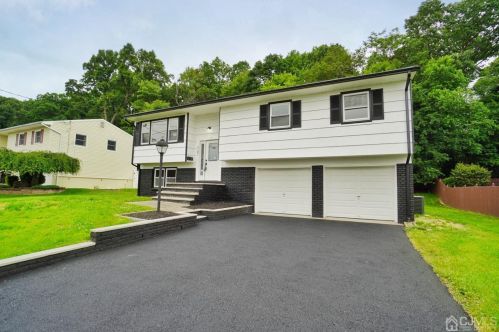 3181 Clark Ln, South Plainfield, NJ 07080-5208