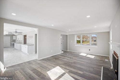 25 Garfield Dr, Willingboro NJ  08046-3227 exterior