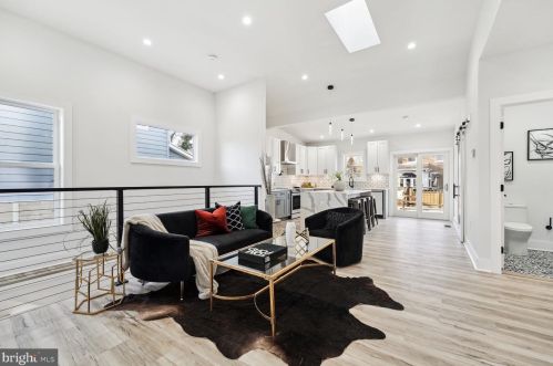 2626 Brentwood Rd, Washington, DC 20018-2606