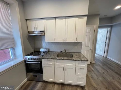 4238 Girard Ave, Philadelphia, PA 19104-1013