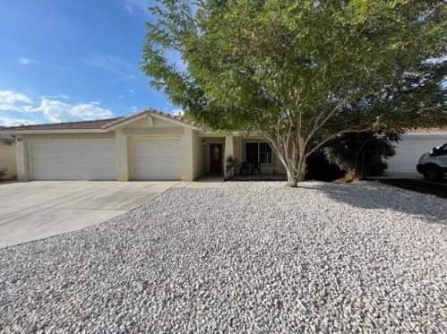 13241 Arvila Dr, Victorville, CA 92392-8305