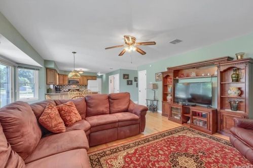 1 Overlook Dr, Washingtonville NY  10992-1041 exterior