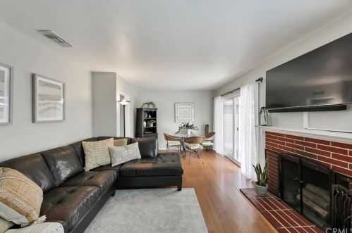 620 Stiteswood Ave, Glendora CA  91740-4327 exterior