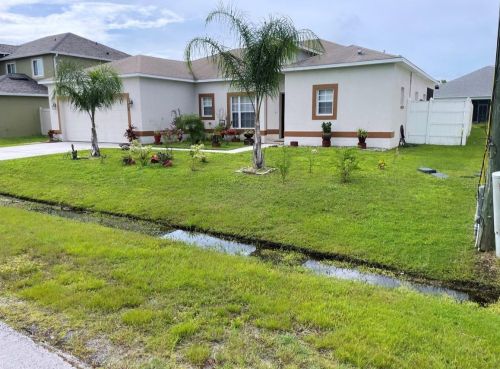 360 Aldershot Ct, Kissimmee, FL 34758-4224