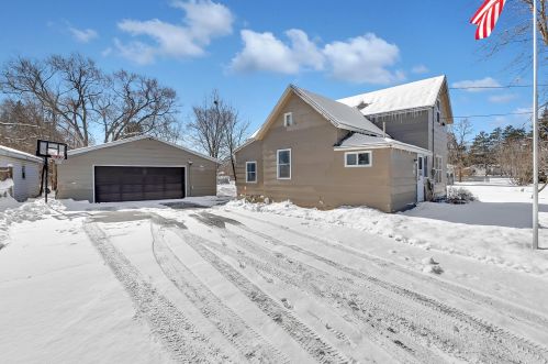 314 7th St, Sauk Rapids, MN 56379-1330