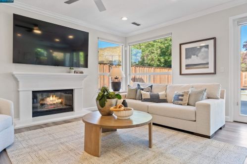 320 Tuscany Ct, Danville, CA 94506-6102
