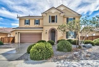 15943 Yosemite St, Victorville, CA 92394-6751