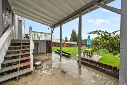 266 Hillcrest Ave, Benicia CA  94510-2225 exterior