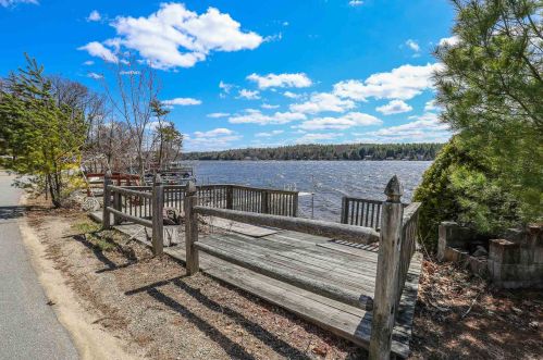 136 Lake Shore Dr, Northwood, NH 03261-3707