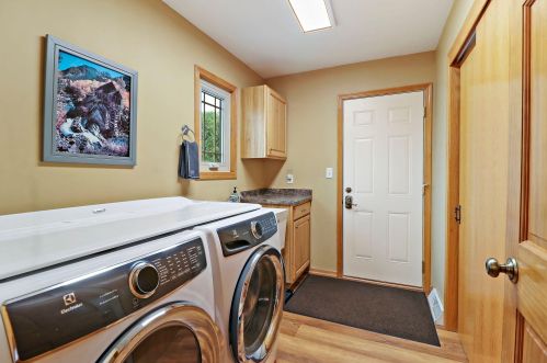 10210 80th St, Kenosha WI  53158-2054 exterior