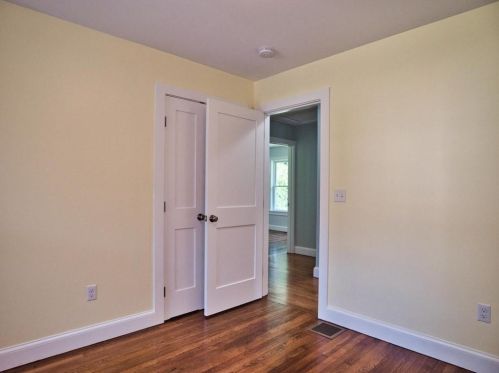 39 Cala Ave, Tiverton RI  02878-3214 exterior